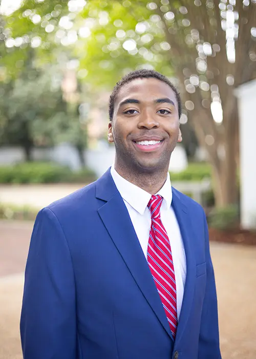 Bobby Laury Headshot