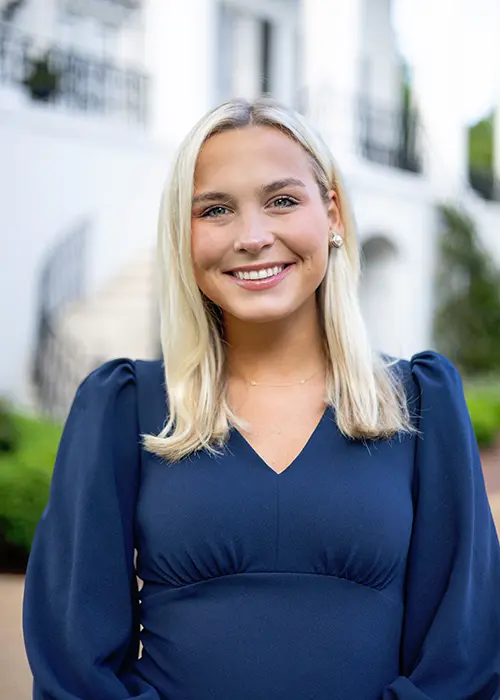 Megan Bonhaus Headshot