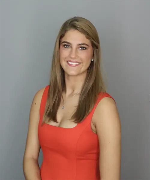 Caroline Waller Headshot