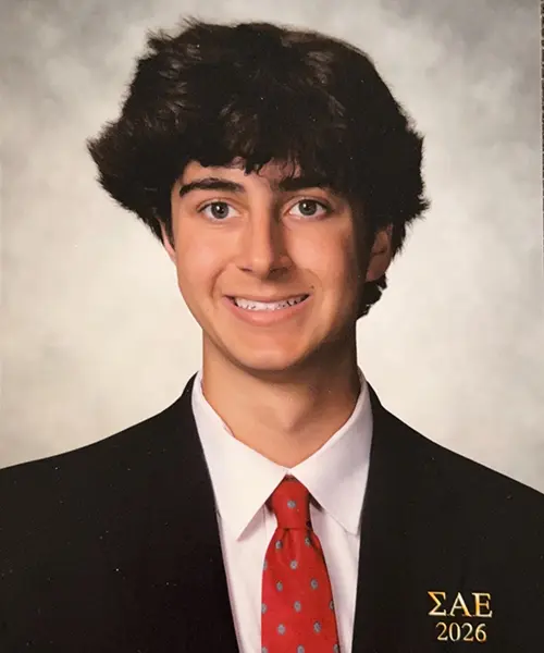 Henry Maluff Headshot