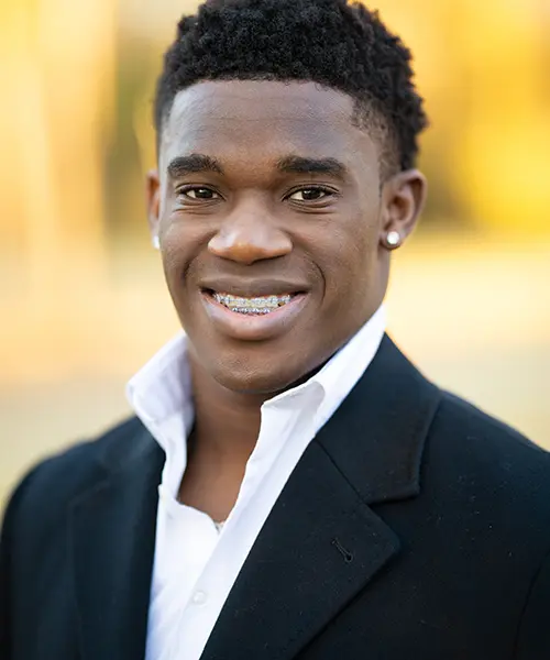 Owen Amazan Headshot