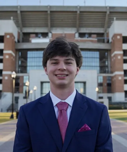 Riley Harrelson Headshot